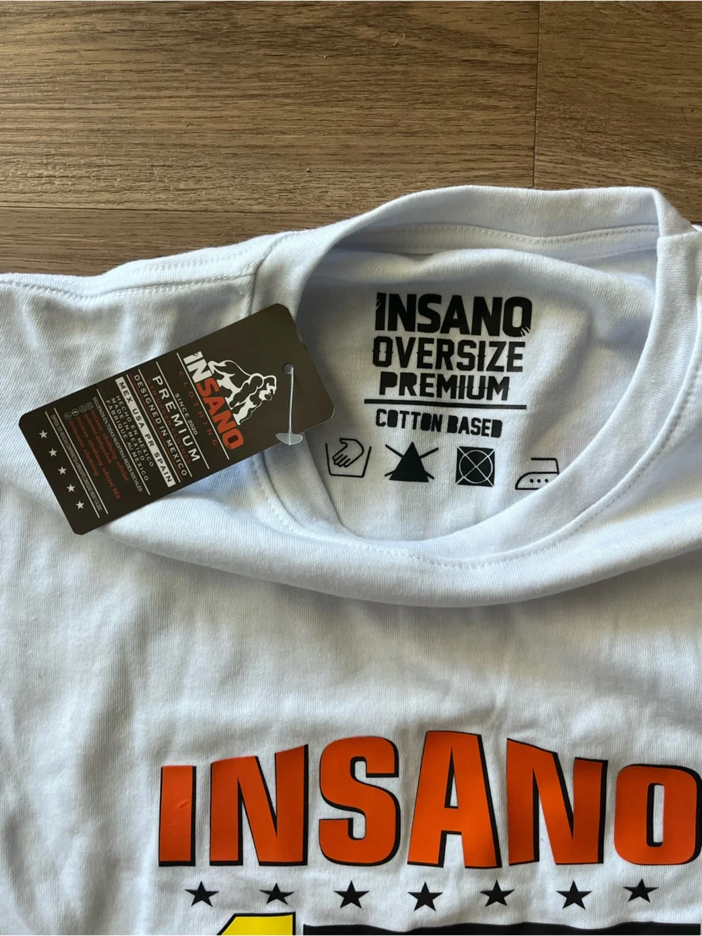Insano comfortable white
